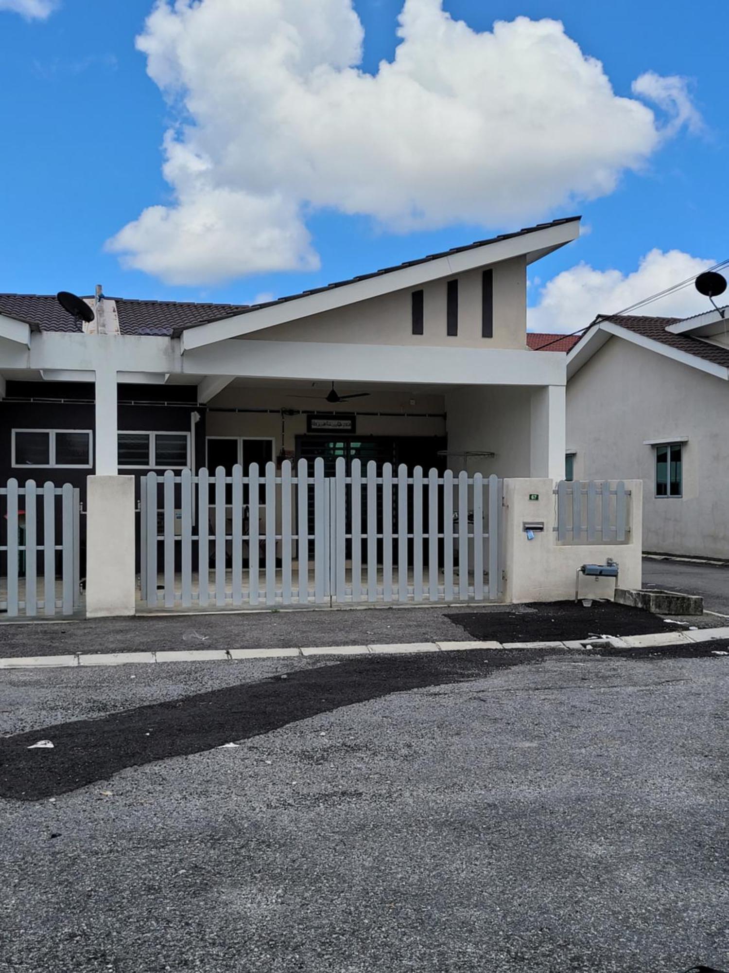 Acasa Hs Ipoh Exteriör bild